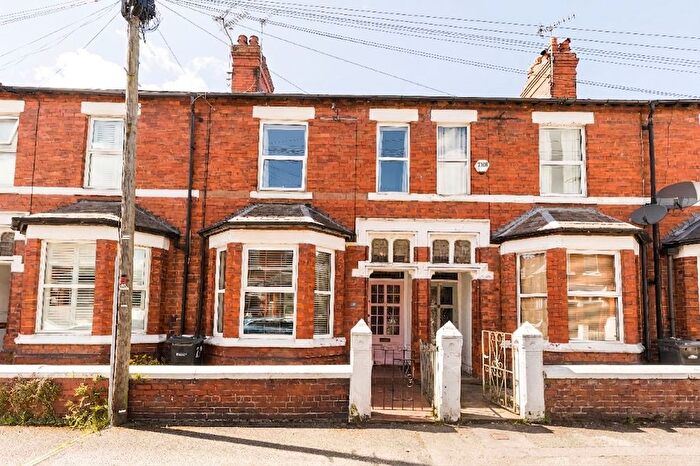 3 Bedroom Terraced House For Sale In Lord Street, Chester, CH3