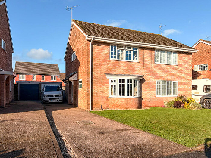 3 Bedroom Semi Detached House For Sale In White House Drive, Kingstone, Hereford, HR2