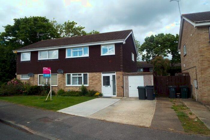 3 Bedroom Property To Rent In Washford Farm Road, Ashford, TN23