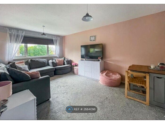 1 Bedroom Flat To Rent In Stoney Lane, Shoreham-By-Sea, BN43