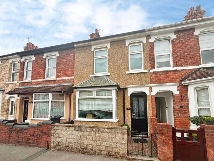 2 Bedroom Terraced House For Sale In Pembroke Street, Swindon, SN1