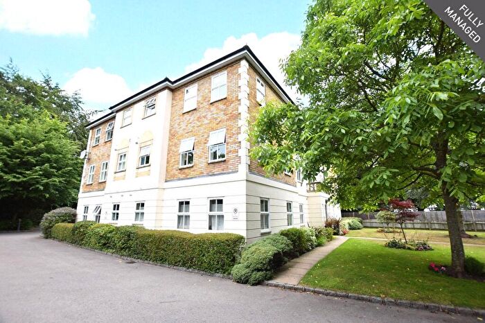 2 Bedroom Apartment To Rent In Friendship Way, Bracknell, Berkshire, RG12