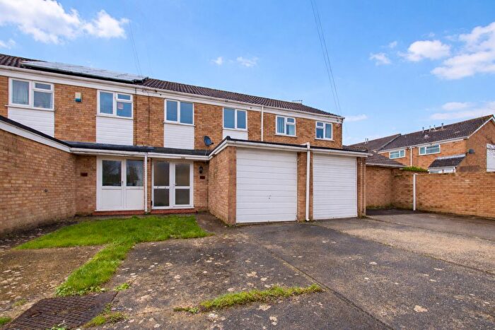 3 Bedroom Terraced House To Rent In Fieldcourt Gardens, Quedgeley, Gloucester, GL2