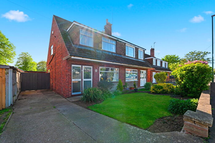 3 Bedroom Semi-Detached House For Sale In Ladbrooke Crescent, Nottingham, Nottinghamshire, NG6