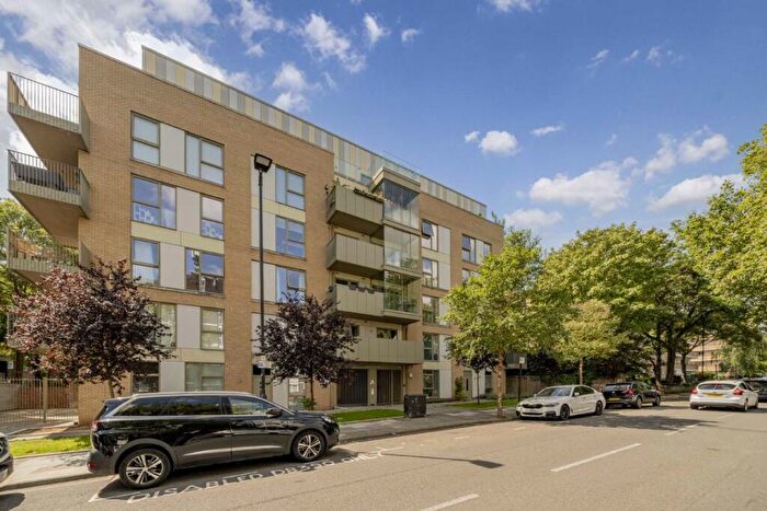 1 Bedroom Flat To Rent In Dalmeny Avenue, Kentish Town, N7