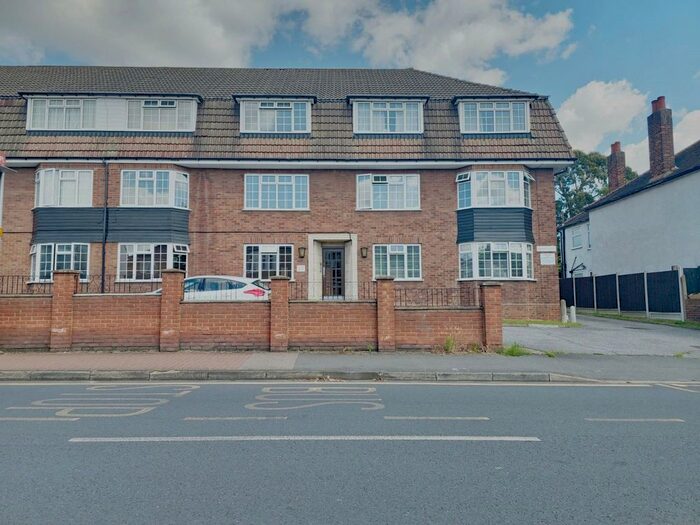 2 Bedroom Flat To Rent In Squirrels Court, Squirrels Heath Lane, Romford, Essex, RM2