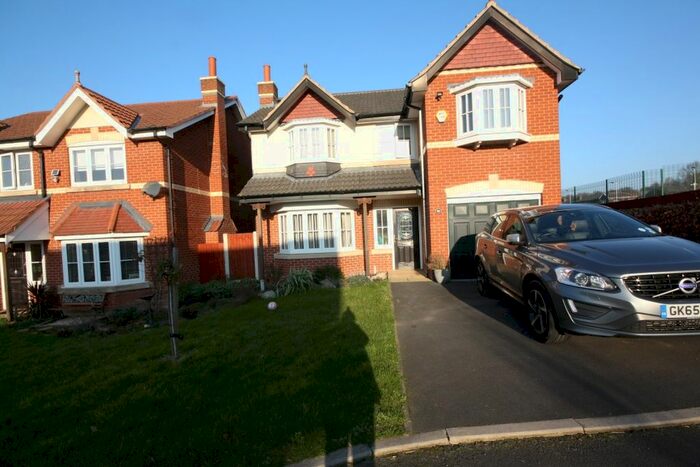 4 Bedroom Detached House To Rent In Napier Drive, Bolton BL6