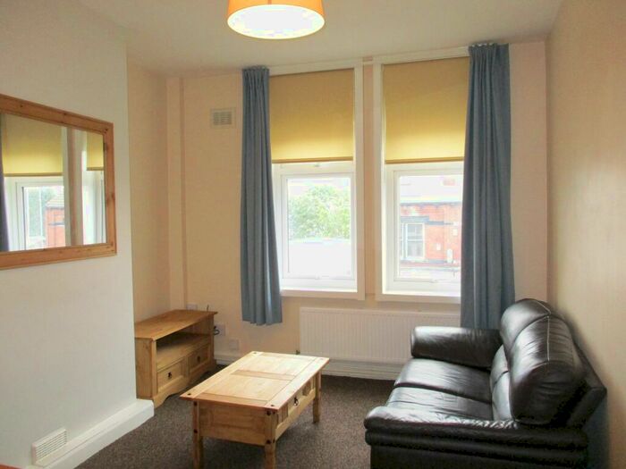 1 Bedroom Flat To Rent In Dewsbury Road, Leeds, LS11