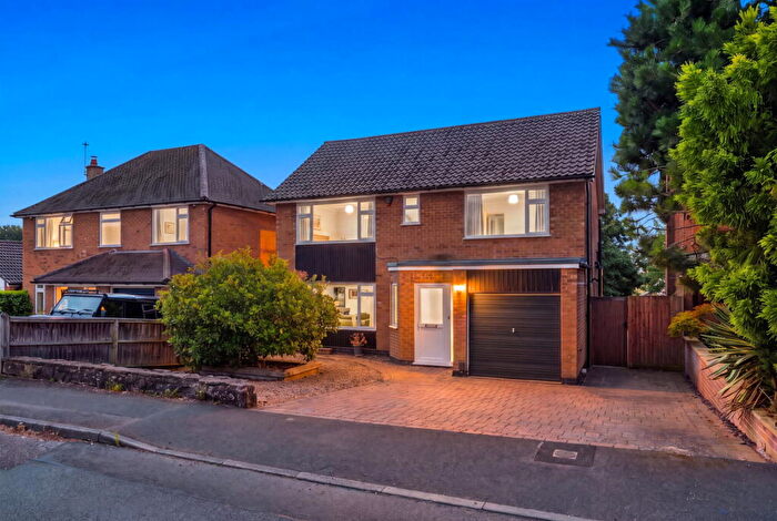 4 Bedroom Detached House For Sale In Fernwood Drive, Radcliffe-on-Trent, NG12