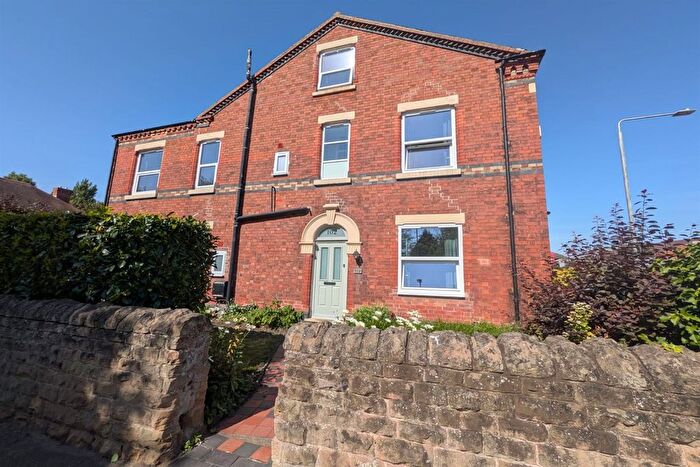 4 Bedroom End Of Terrace House To Rent In High Road, Chilwell, NG9