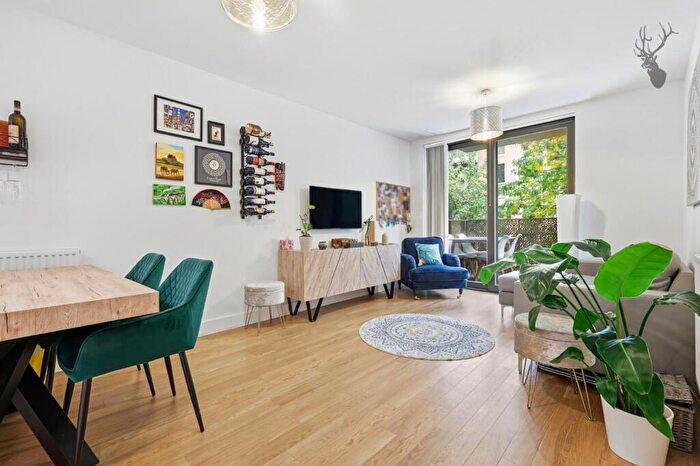 2 Bedroom Flat For Sale In Truman Walk, E3