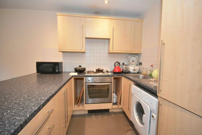 2 Bedroom Apartment To Rent In Ellis Street, Hulme, Manchester, M15