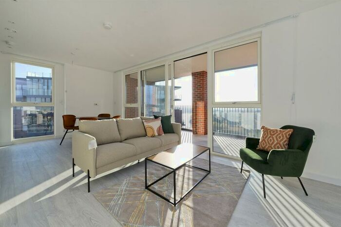 1 Bedroom Property To Rent In Rosefinch Apartments, Hendon Waterside, NW9