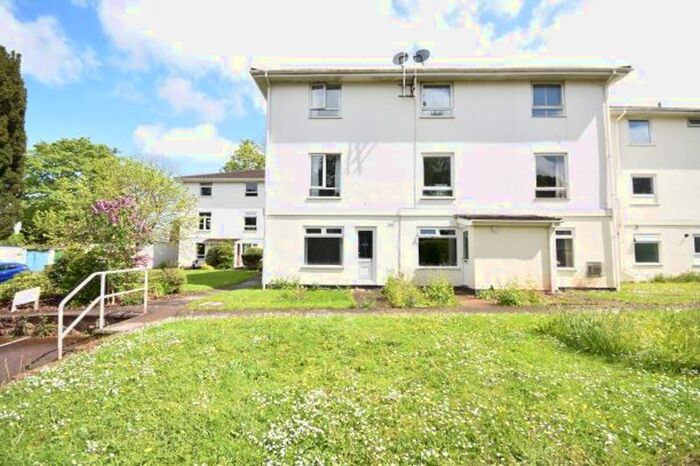 1 Bedroom Flat To Rent In Heavitree Park, Exeter, EX1