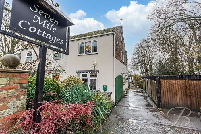 2 Bedroom Cottage For Sale In Mansfield Road, Papplewick, Nottingham, NG15