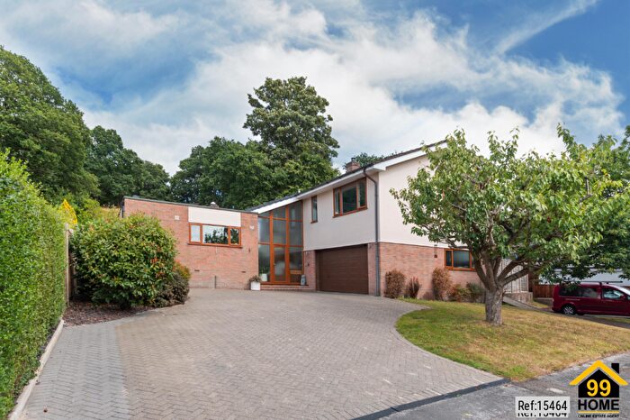 4 Bedroom Detached House For Sale In Denholm Close, Ringwood, Hampshire, BH24