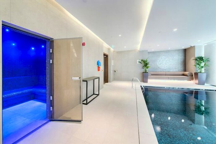 2 Bedroom Flat To Rent In Abell House, John Islip Street, Westminster, London, SW1P