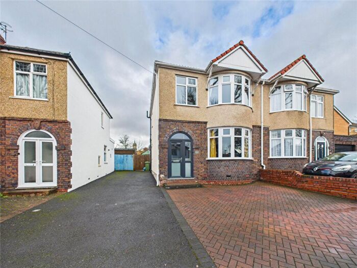 3 Bedroom Semi Detached House For Sale In Ingleside Road, Kingswood, Bristol, BS15