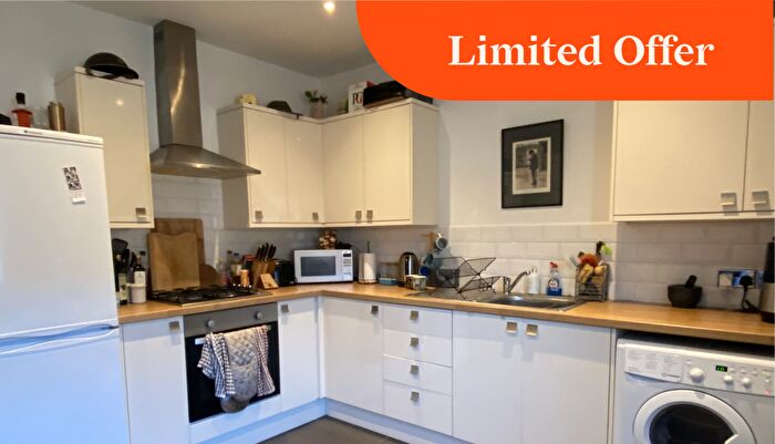 2 Bedroom Terraced House To Rent In Bedroom - Student House -, LN5