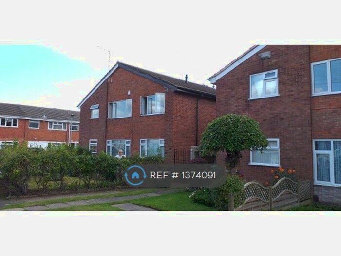 2 Bedroom Maisonette To Rent In Kington Way, Birmingham, B33