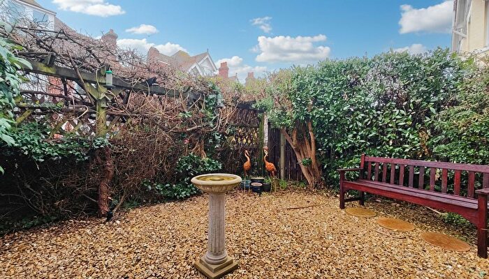 3 Bedroom Detached House For Sale In Ulwell Road, Swanage, BH19