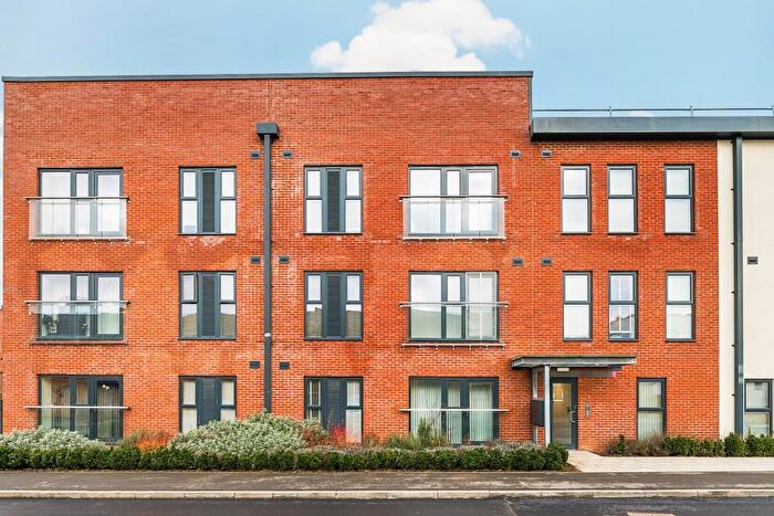 1 Bedroom Flat To Rent In Westacott Road, Bicester, OX25