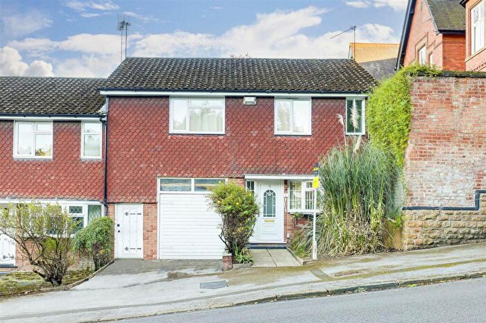 3 Bedroom End Of Terrace House For Sale In Cavendish Mews, Nottingham, NG7