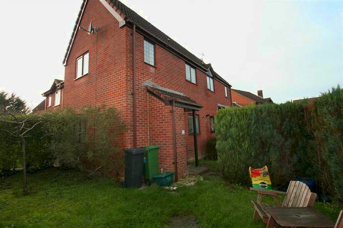 1 Bedroom Property To Rent In Hatch Warren, Basingstoke, Hants, RG22