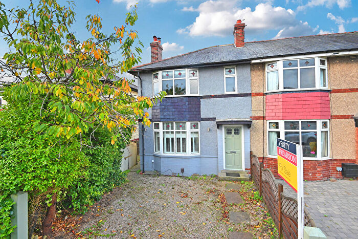 3 Bedroom Semi-Detached House For Sale In Wharfedale Place, Harrogate, HG2