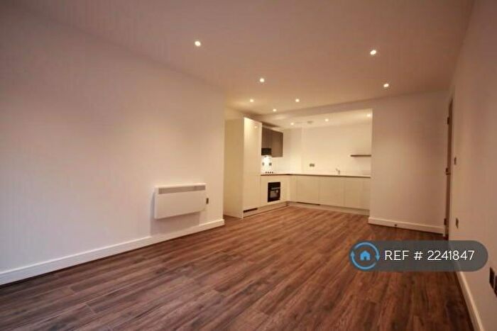 1 Bedroom Flat To Rent In Tenby Street, Birmingham, B1