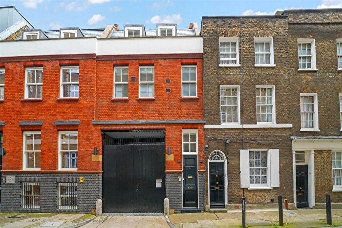 2 Bedroom Flat To Rent In Thrale Street, London, SE1