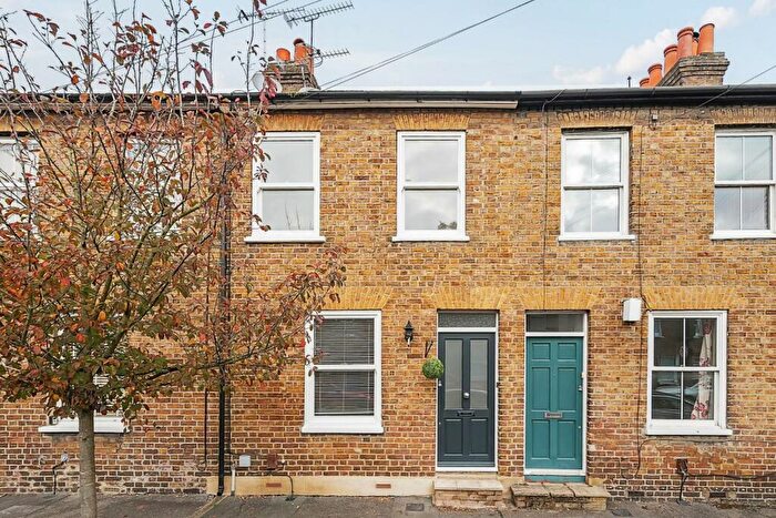 2 Bedroom House To Rent In Bexley Street, Windsor, SL4