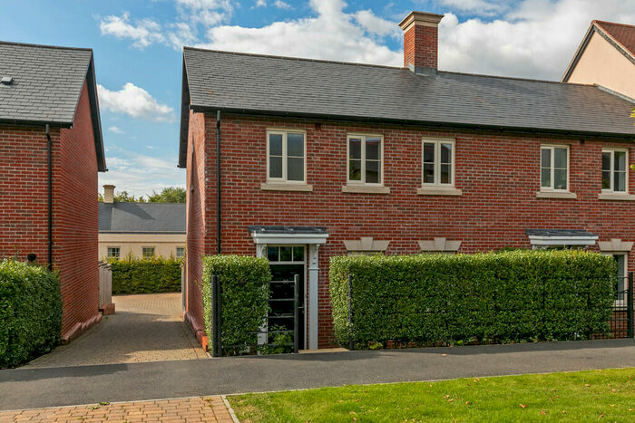 3 Bedroom Semi-Detached House To Rent In Pitt Road, Winchester Village, SO22