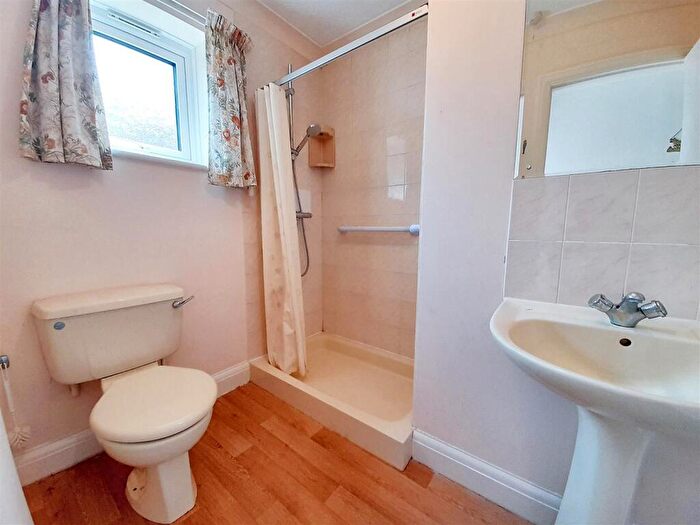 2 Bedroom Detached Bungalow For Sale In Burndell Road, Yapton, BN18