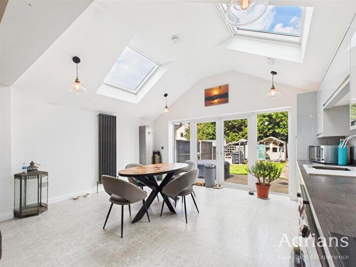 3 Bedroom House For Sale In Bishop Road, Chelmsford, CM1