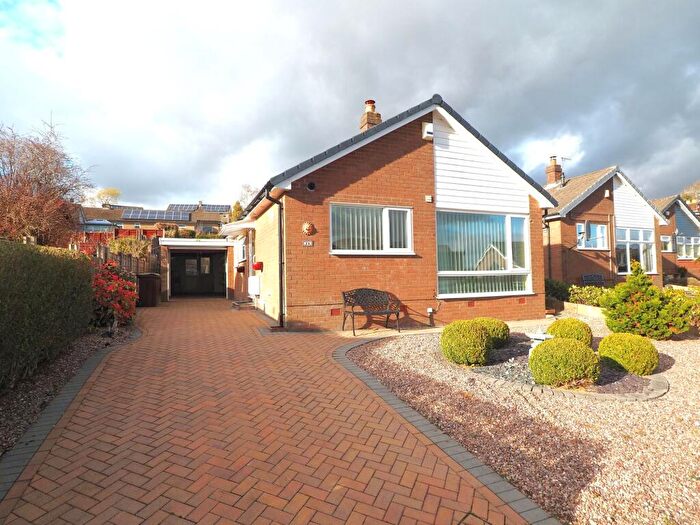 3 Bedroom Detached Bungalow To Rent In Knightwake Road, New Mills, SK22
