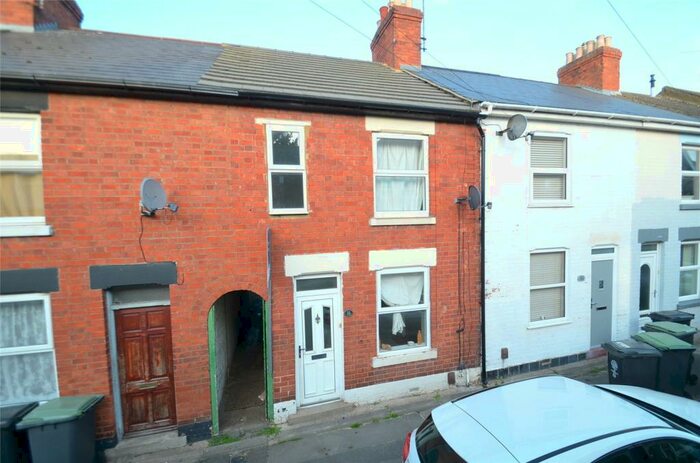 3 Bedroom Terraced House To Rent In Moor Road, Rushden, NN10