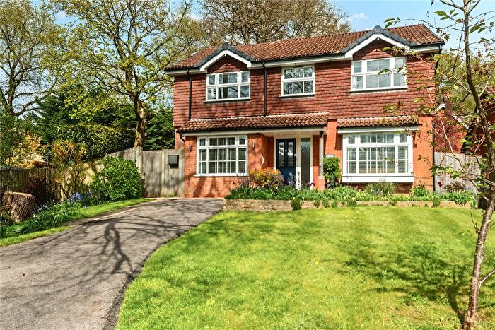 4 Bedroom Detached House For Sale In Haslemere, Surrey, GU27