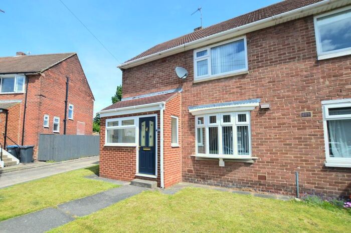2 Bedroom End Of Terrace House To Rent In Gray Avenue, Durham, DH1