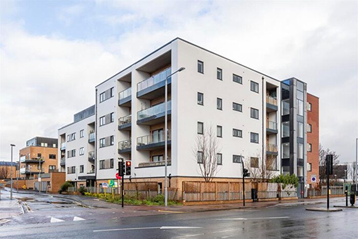 1 Bedroom House To Rent In Arundel House, Walthamstow, E17