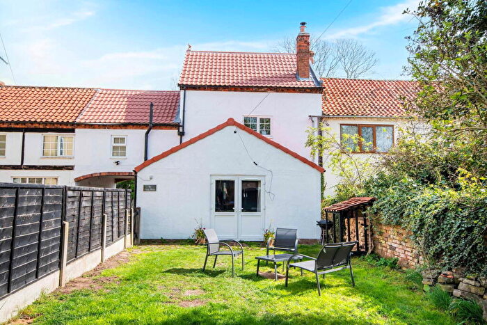 3 Bedroom Cottage For Sale In Laneham Street, Rampton, Retford, DN22