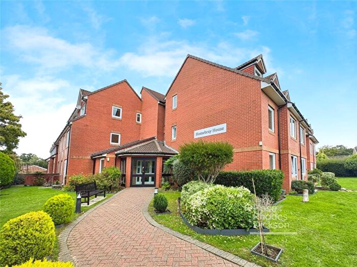1 Bedroom Apartment For Sale In Mary Rose Avenue, Wootton Bridge, Ryde, PO33