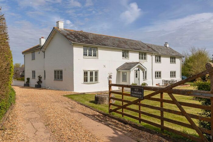 5 Bedroom Detached House To Rent In Porchfield Road, Newtown, Newport, PO30