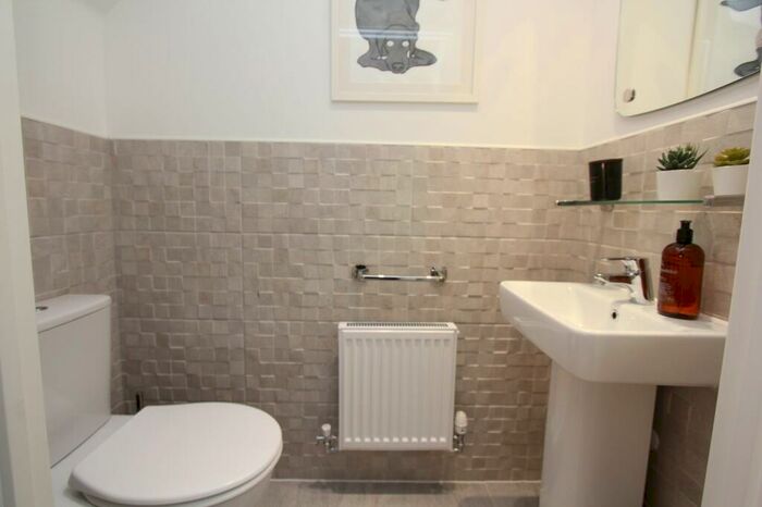 4 Bedroom Detached House For Sale In Railway Road, Rhoose, CF62