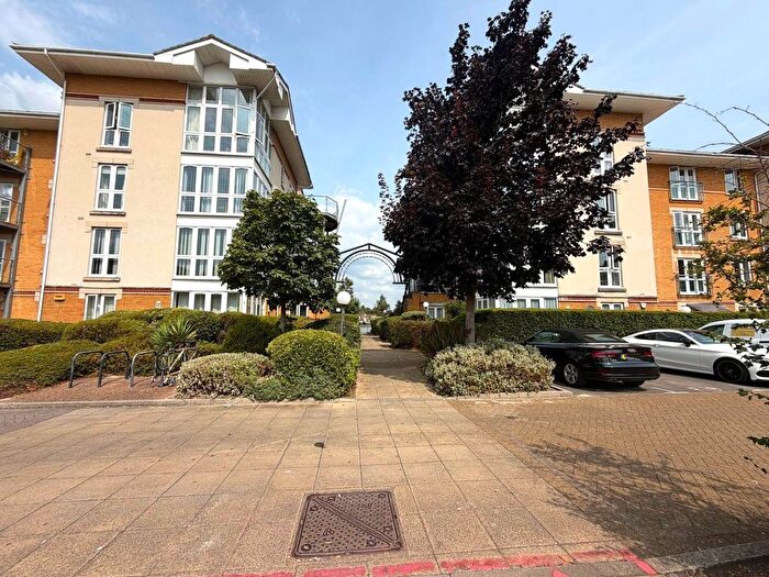 2 Bedroom Flat To Rent In Hawkeswood Road, Southampton, Hampshire, SO18