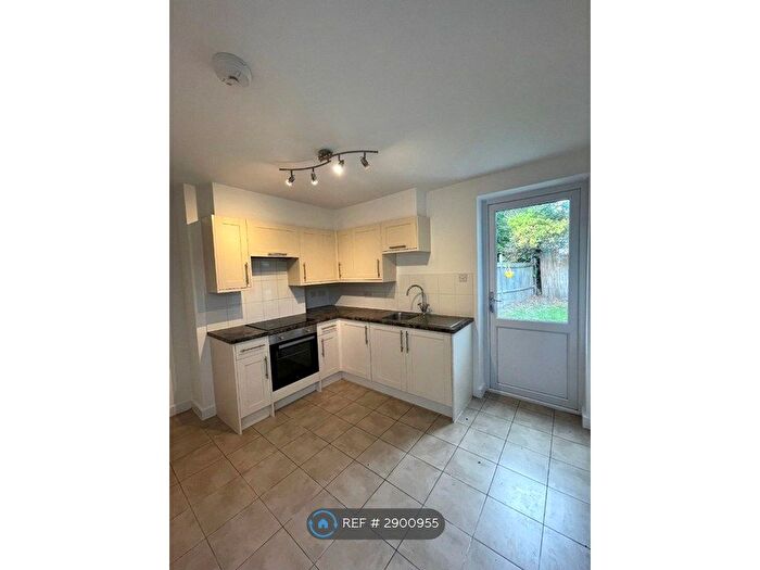 2 Bedroom Semi Detached House To Rent In Adelphi Road, Epsom, KT17