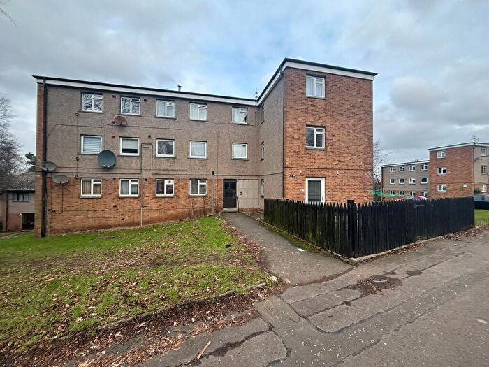 2 Bedroom Flat To Rent In Charleston Drive, Dundee, DD2