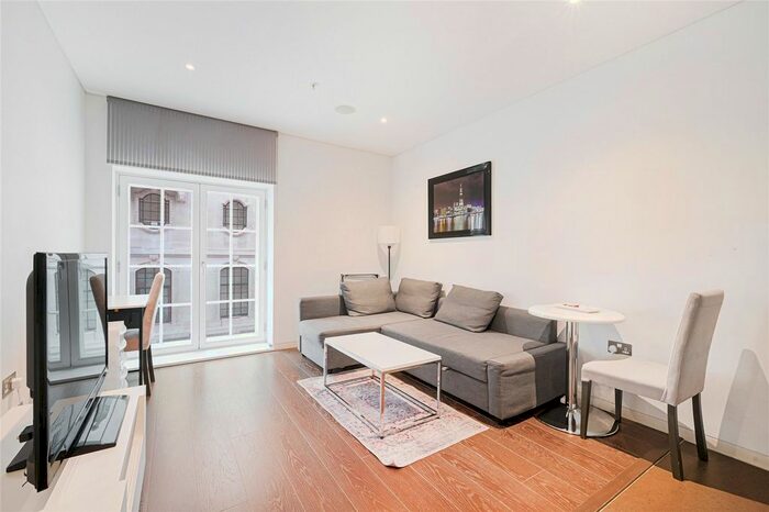 Studio To Rent In Marconi House, Strand, WC2R
