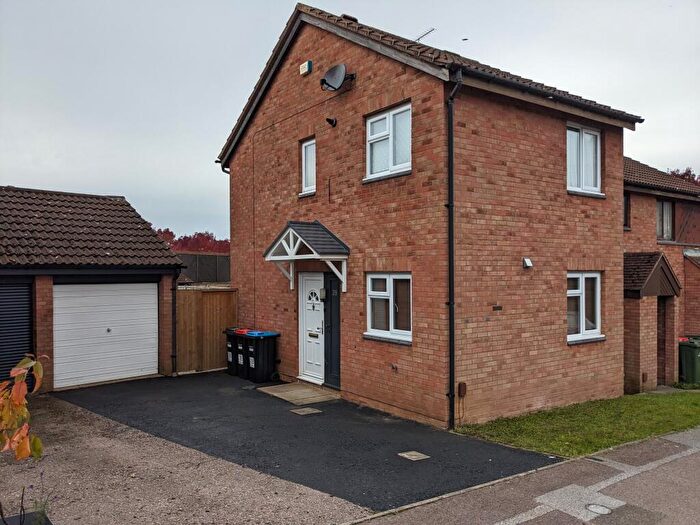 2 Bedroom Semi-Detached House For Sale In Bingham Close, Emerson Valley, Milton Keynes, MK4