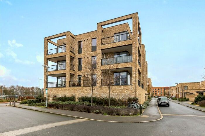 2 Bedroom Flat To Rent In Hawkey Road, Trumpington, Cambridge, Cambridgeshire, CB2